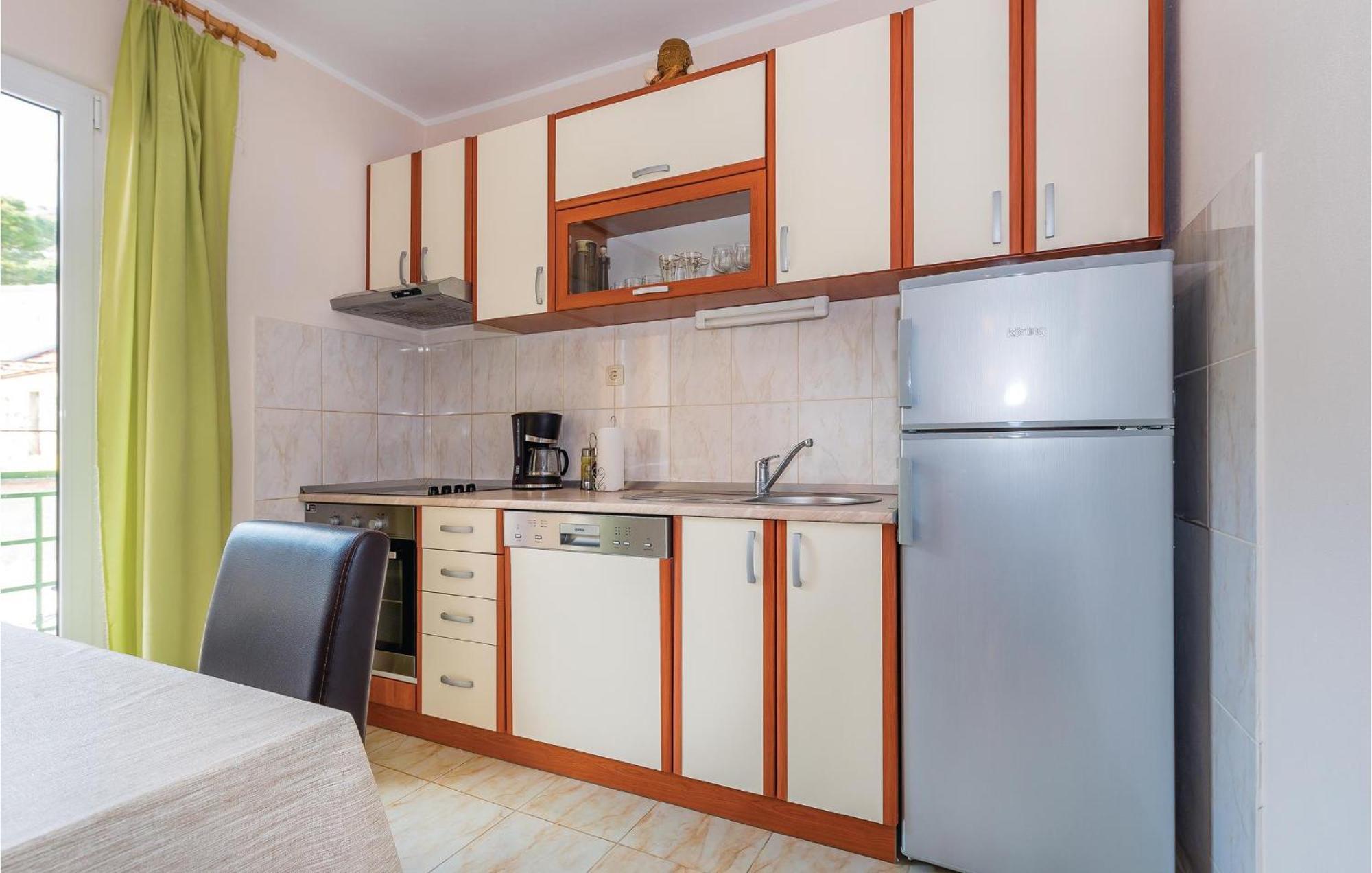 Beautiful Apartment In Raslina With Wifi Exteriör bild